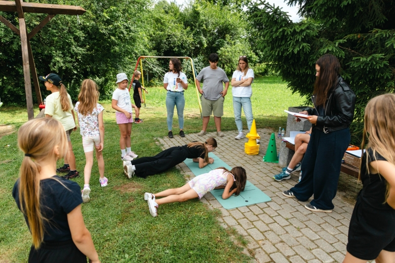 Planks sporta dienā
