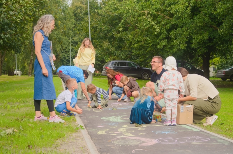 Uzvarā pabeigta gājēju ietves atjaunošana