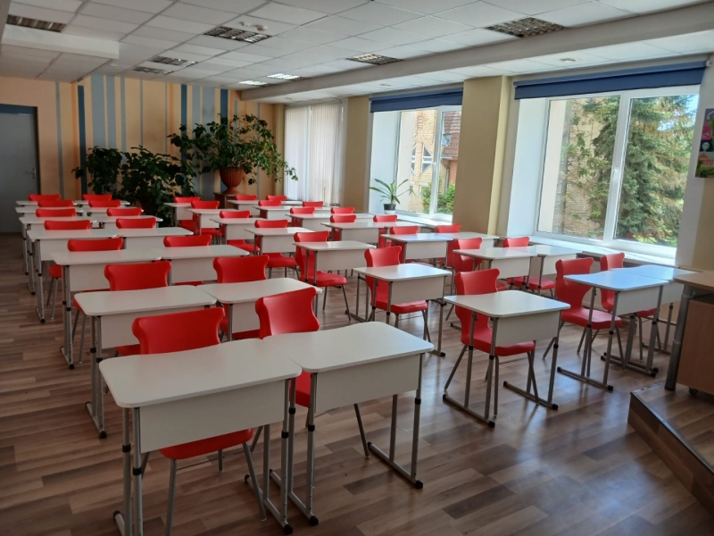 Fizikas kabineta jaunās mēbeles