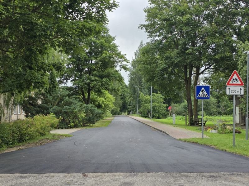 Atjaunotā Parka iela Bērstelē