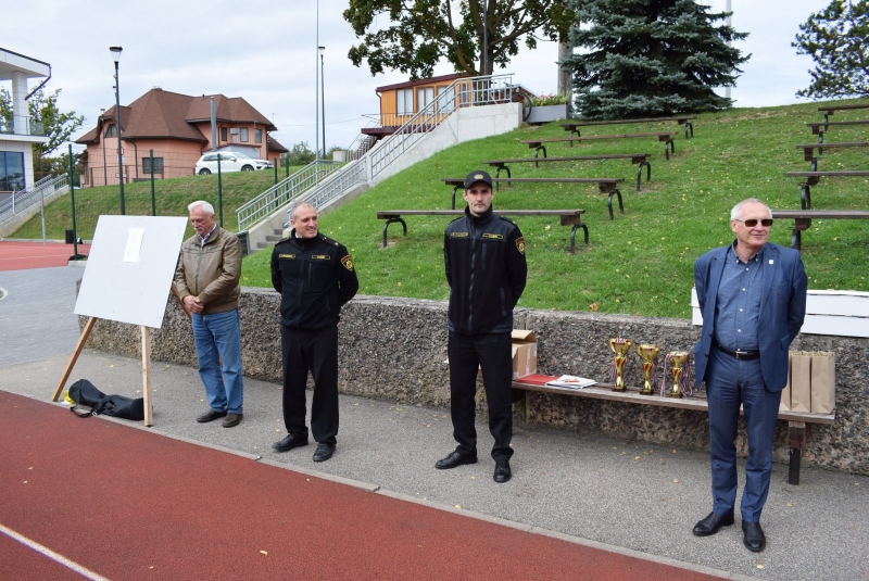 Bauskas VUGD daļas ugunsdzēsēji un glābēji uzvar volejbola sacensībās