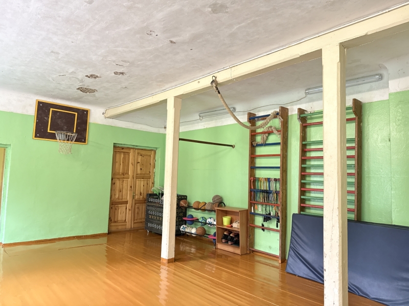 Vecsaules sporta zāle