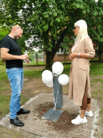 Vecumniekos uzstādīts brīvkrāns