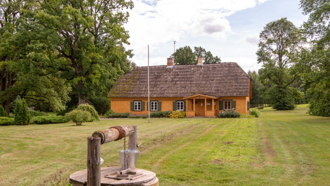 Sāks Viļa Plūdoņa muzeja dzīvojamās mājas restaurāciju