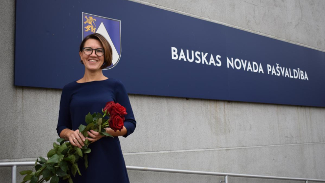 Par «Bauskas apvienības pārvaldes» vadītāju ieceļ Līgu Vasiļausku