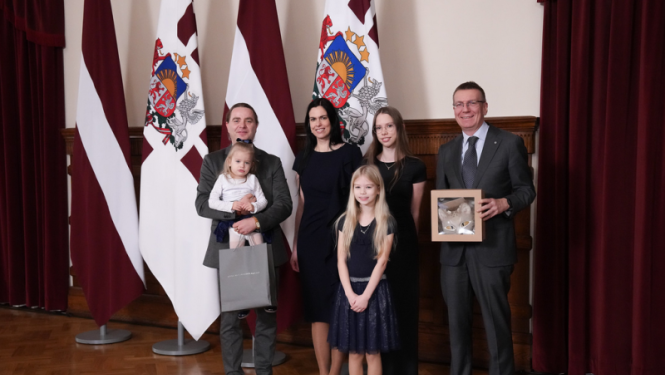 ģimene