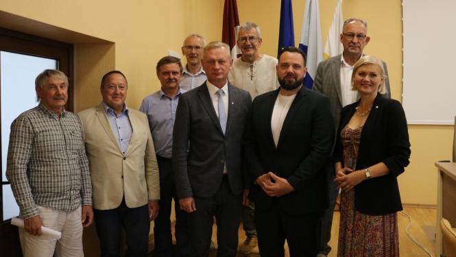 Ministrs Vitenbergs  Bauskas novadā 