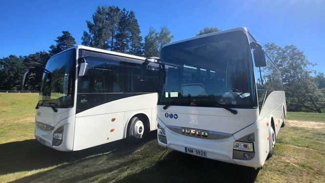 Skolēnu autobusi
