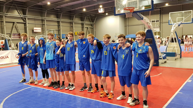 U15 bb Prāgā