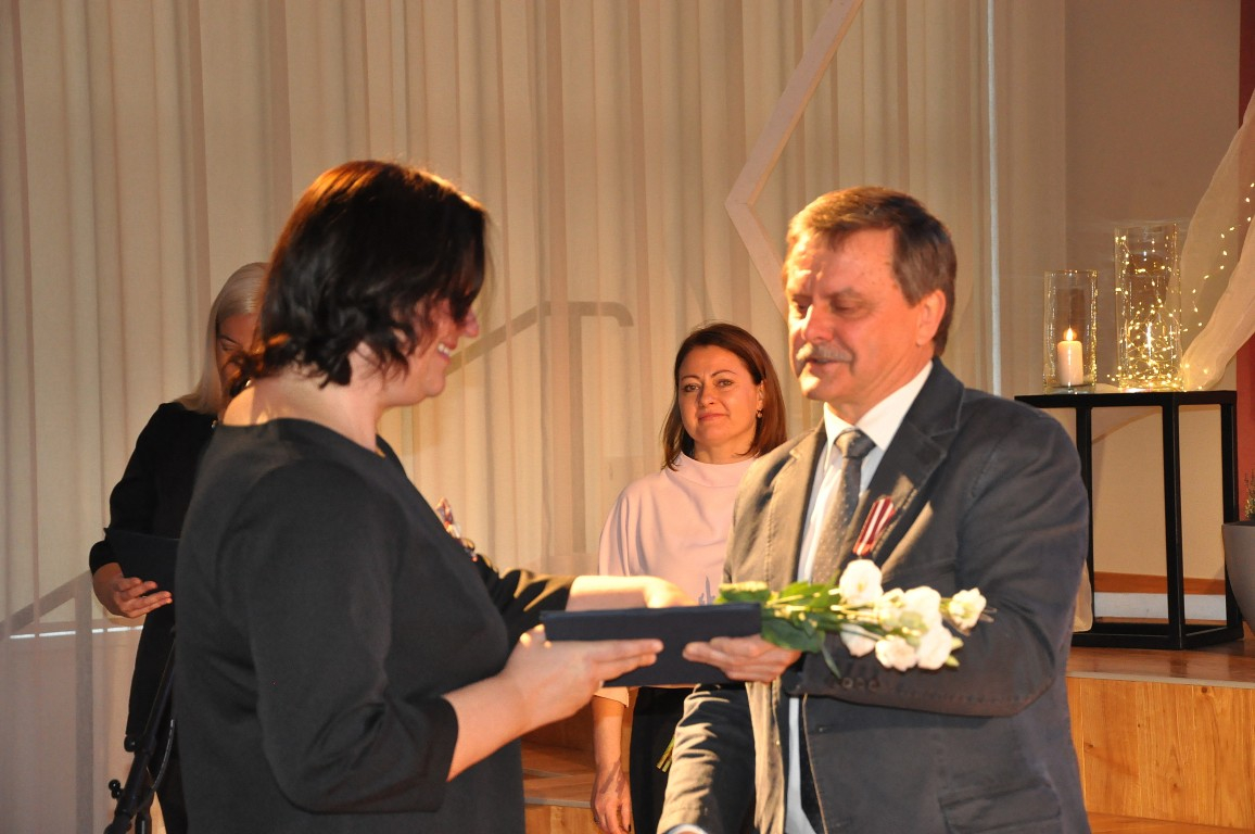 Vecumnieku vidusskola