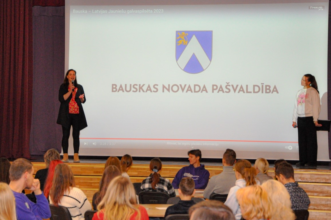 Jauniešu forums Vecumniekos