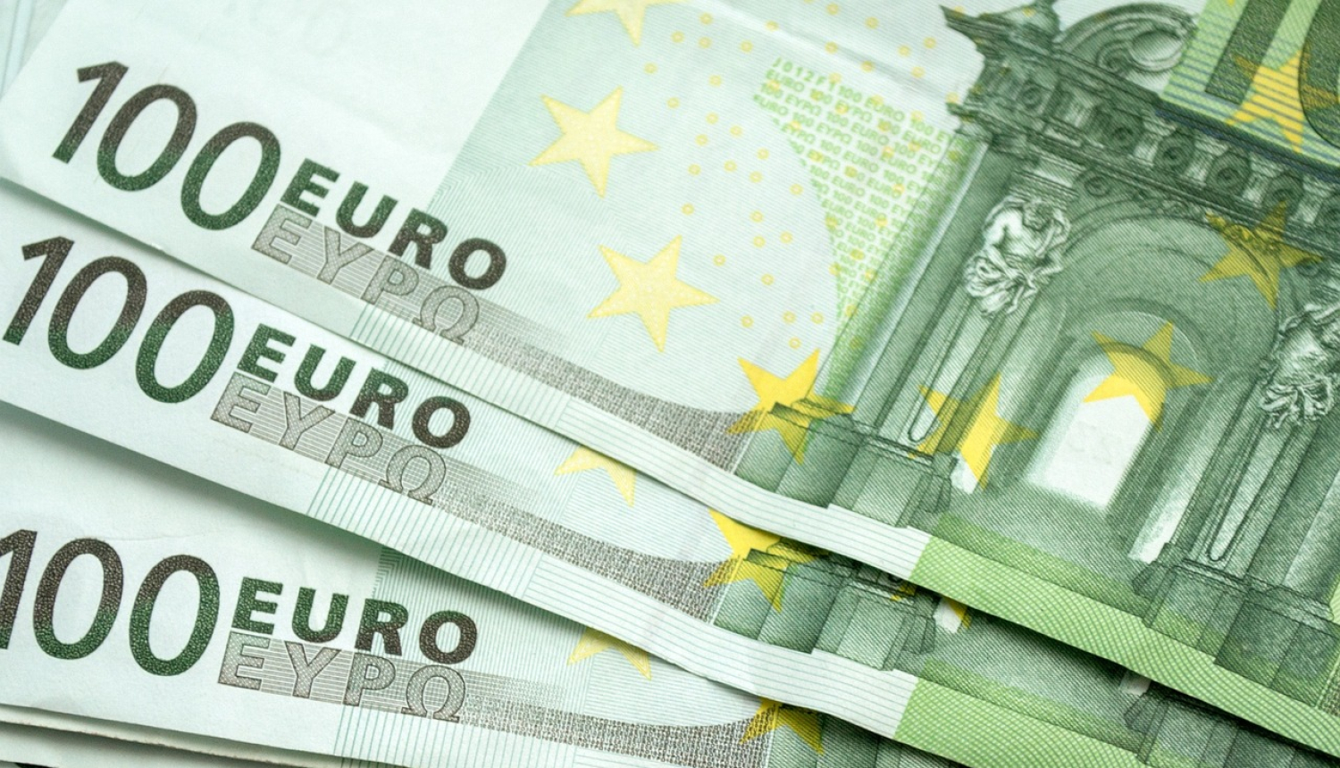 100 eur