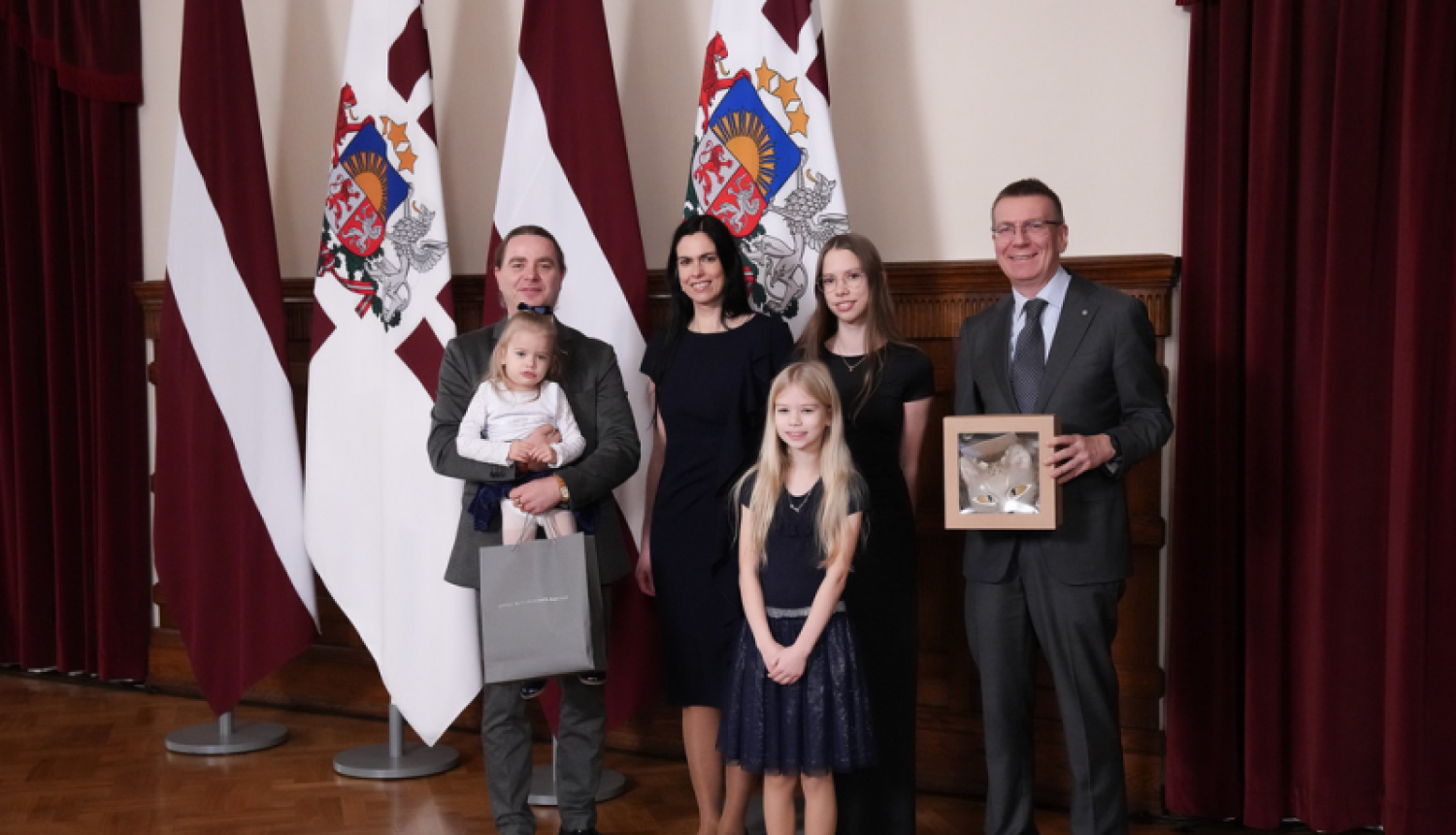 ģimene