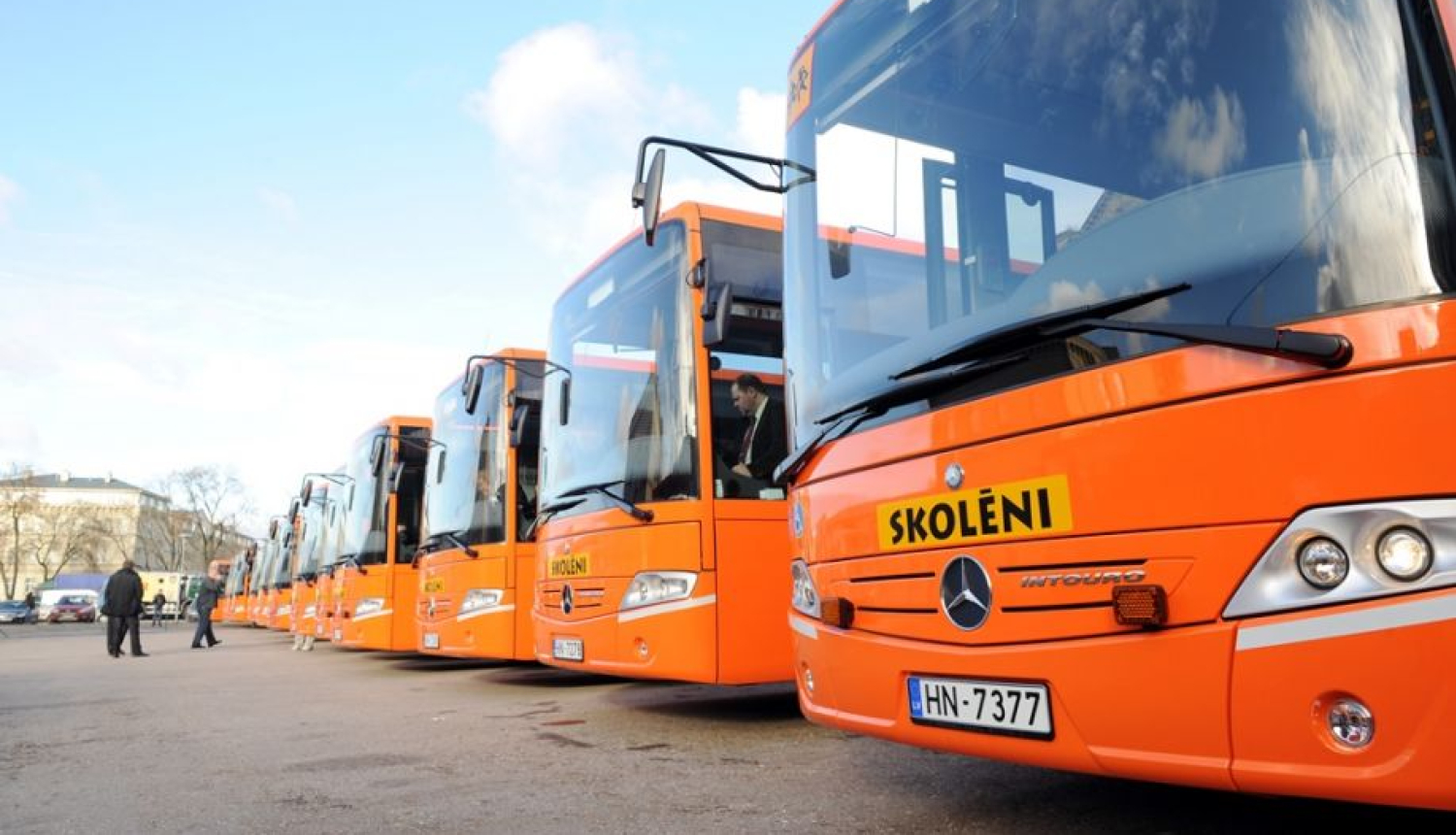 autobuss