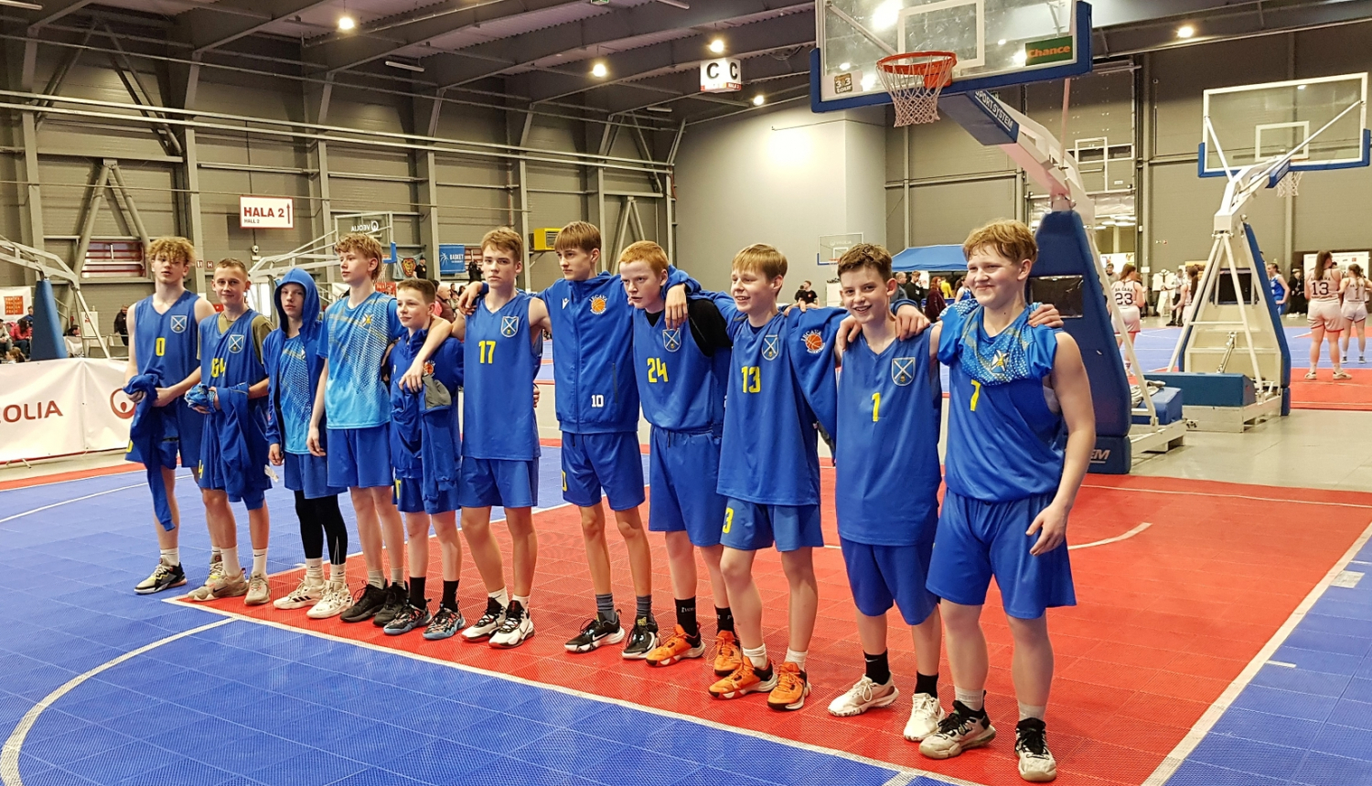 U15 bb Prāgā