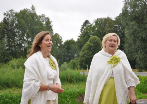 Svinīgi atklāts pārbūvētais ceļa posms