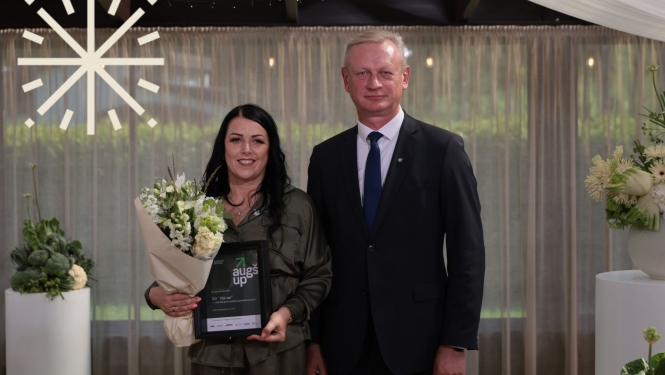Augšup apbalvošanas pasākums