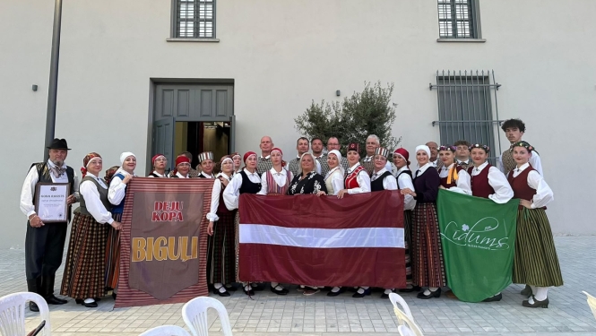 Bauskas novada deju kolektīvi piedalījās starptautiskā festivālā Grieķijā
