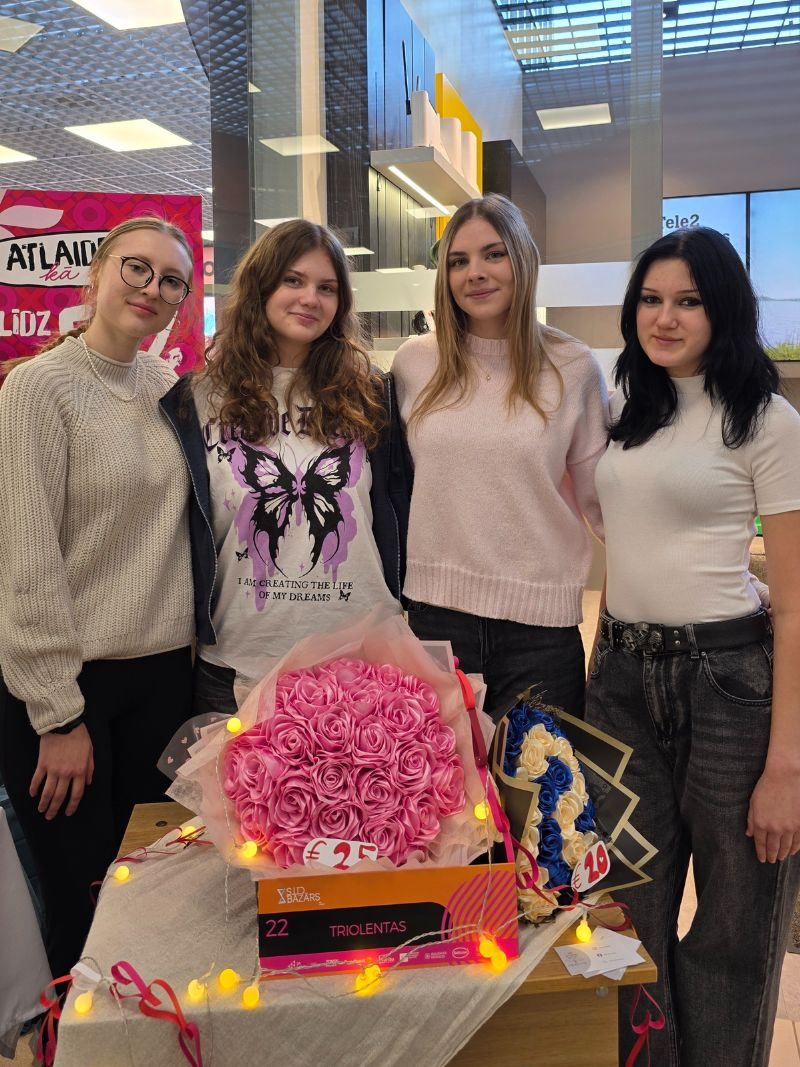 Bauskas novads plaši pārstāvēts skolēnu mācību uzņēmumu “Cits Bazārs” pasākumā