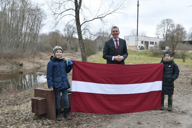 Prezidents ar Vestardu un Gustavu