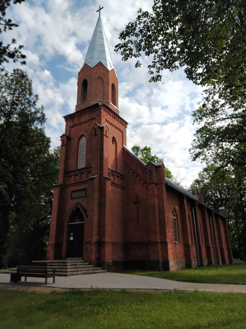 Budbergas Sv. Pāvila evaņģēliski luteriskā baznīca