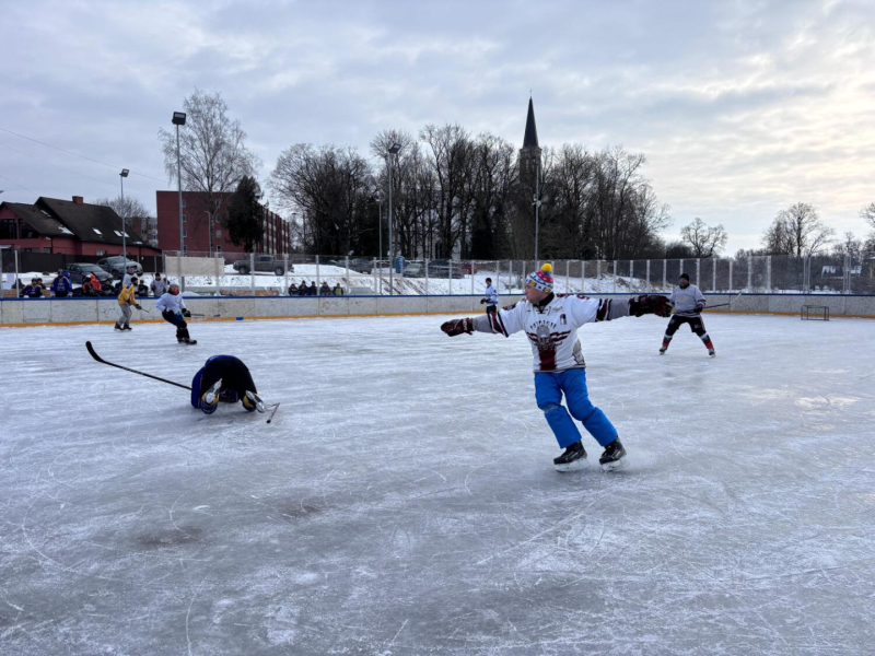 Hokeja turnīrs