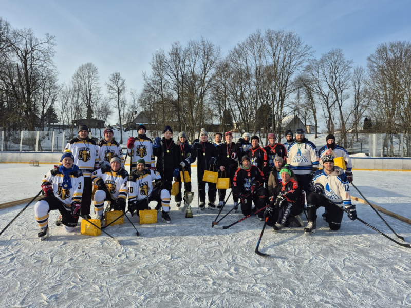 IE hokeja turnīra laureāti