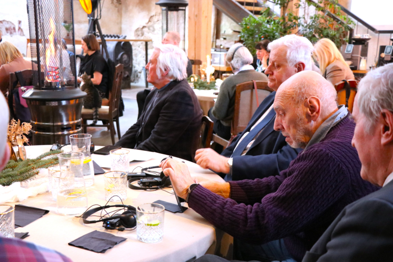 stiprina aktīva dzīvesveida kultūru vecumdienās