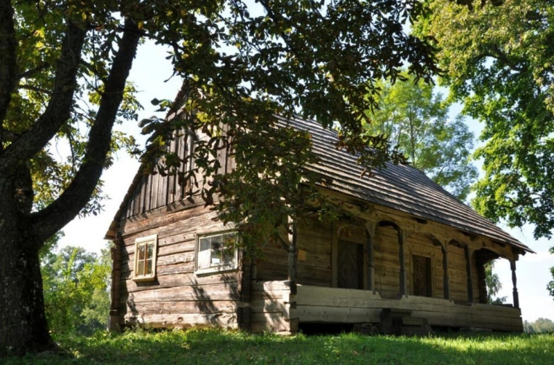 Pliekšānu klētiņa