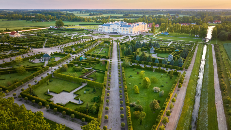 Rundāles pils komplekss