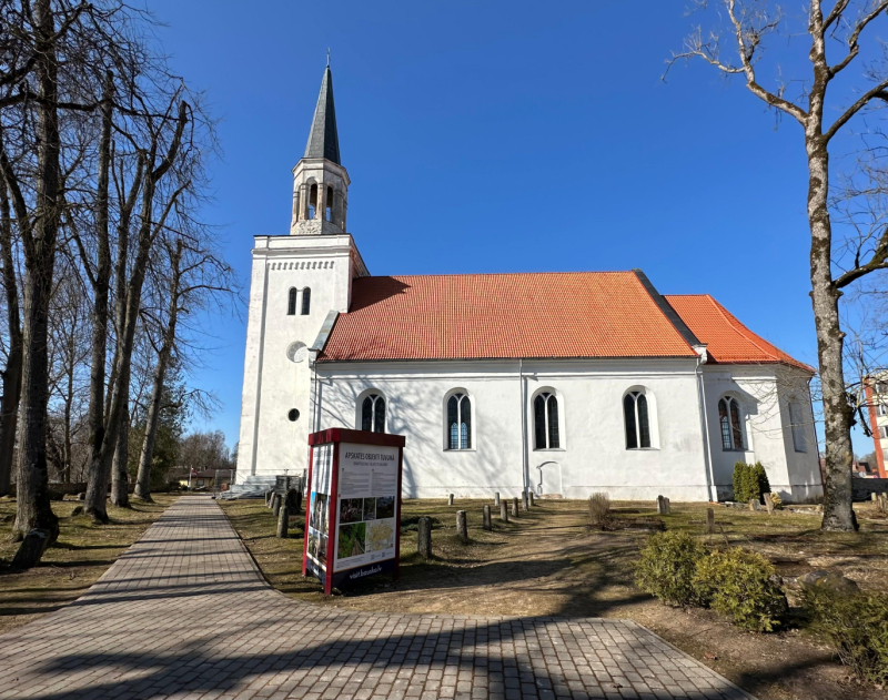 Iecavas luterāņu baznīca