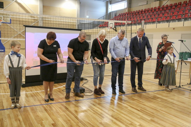 jaunās sporta zāles atklāšana