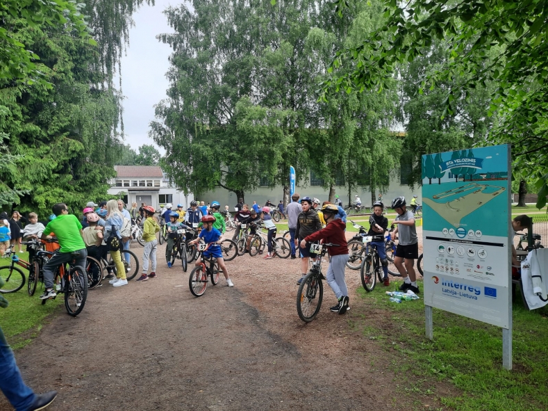 azartisks velo sacensību gars