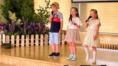 Bērnu popgrupa  “DOMINO”(jaunākā grupa)