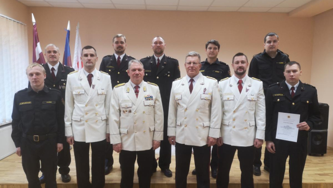 Apbalvo VUGD Zemgales reģiona pārvaldes amatpersonas