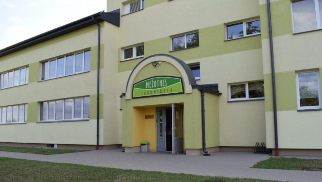 Reorganizēs Mežotnes sākumskolu, saglabās pirmsskolu