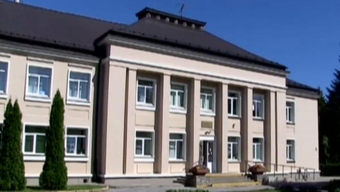 Par godu Reto slimību dienai Bauskā notiks izgaismošanas akcija “Esot vienoti, esam stipri”