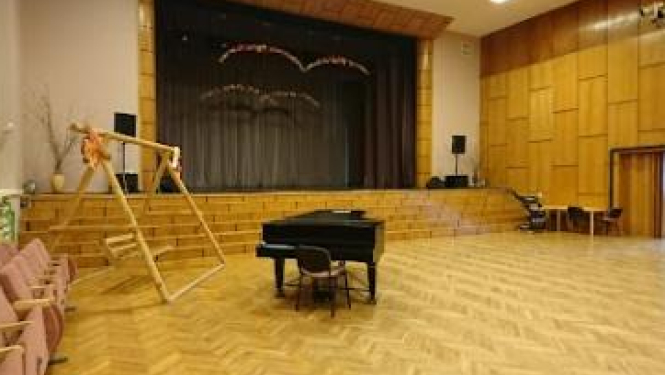 Uzsākts jauns projekts «Īslīces kultūras nama zāles izgaismošana un apskaņošana»