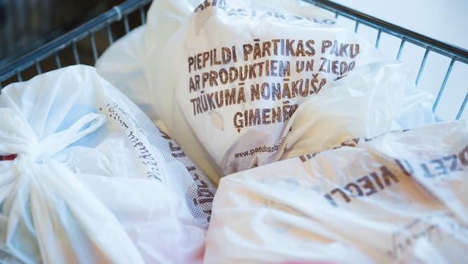 Piepildi pārtikas paku