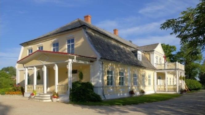 Codes muiža