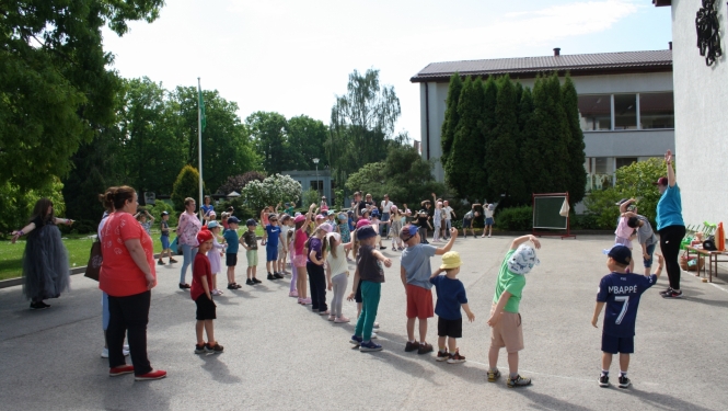 Āra diena PII Dartija
