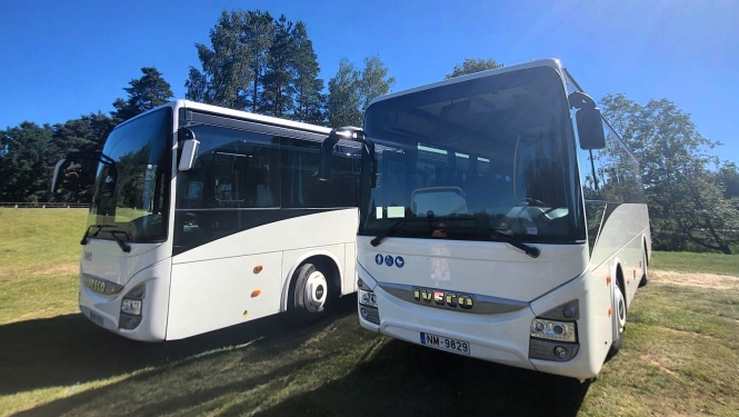 Skolēnu autobusi