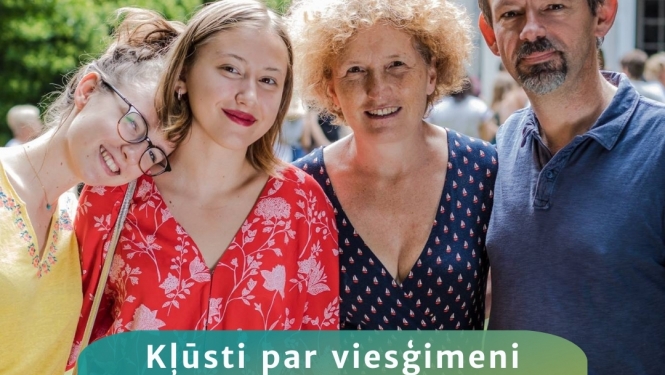 Viesģimene