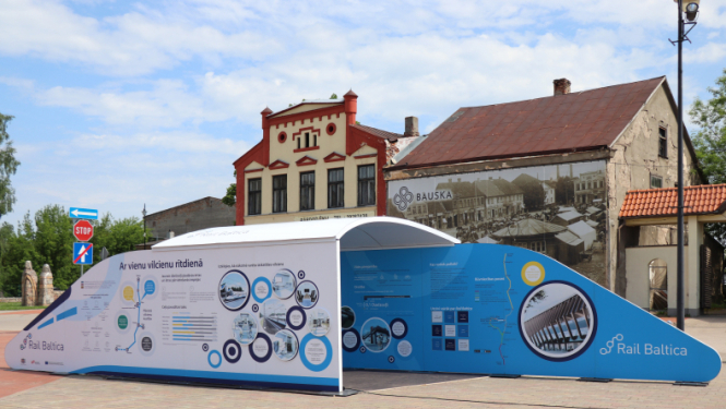 Ceļojošā vides izstāde iepazīstina ar “Rail Baltica” tapšanu