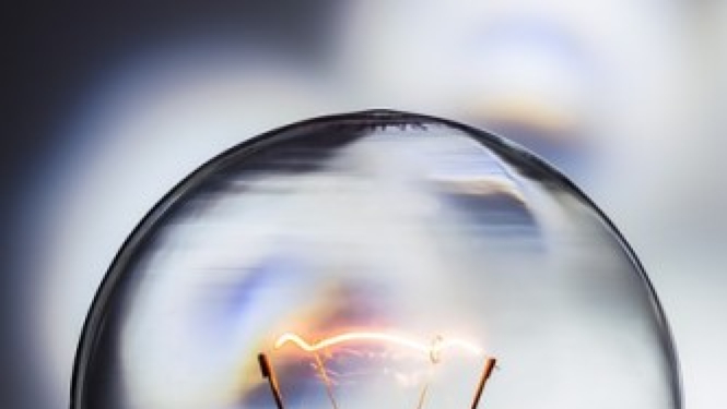 No 1. novembra visi aizsargātie lietotāji saņems lielāku atbalstu elektroenerģijas izmaksu segšanai