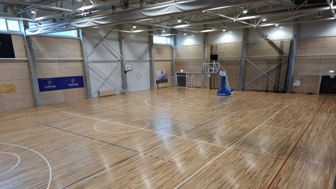 sporta zāle pie Iecavas pamatskolas