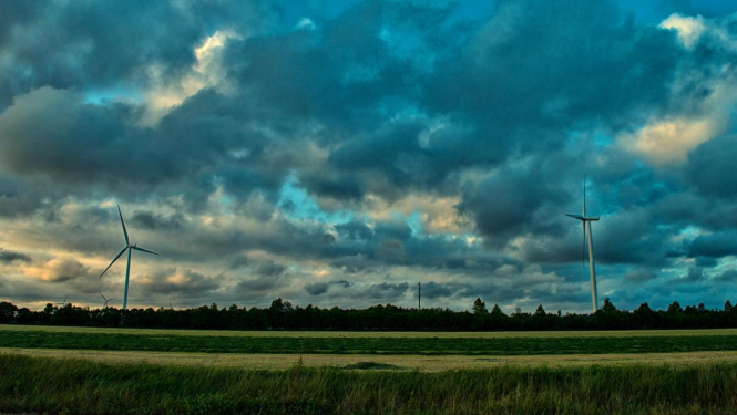 Par projektu īstenošanu