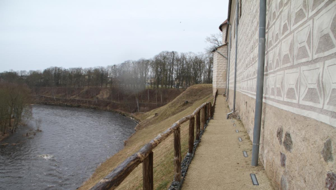 Taka Mēmeles stāvkrastā pie Bauskas pils gaida apmeklētājus