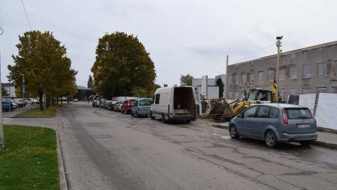 No 5. līdz 14.oktobrim Slimnīcas ielā 4, Bauskā, noteiktas satiksmes organizācijas izmaiņas