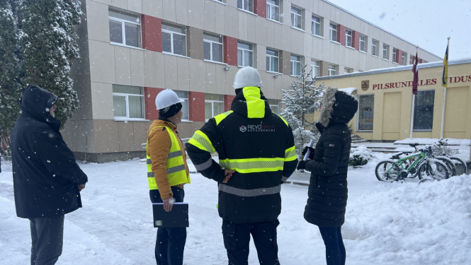 Pilsrundāles vidusskolas fasādes atjaunošana